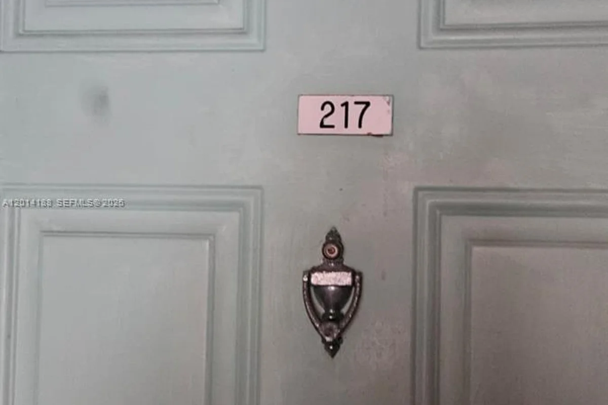6801 Harding Ave #217, Miami Beach: photo 1 of 38