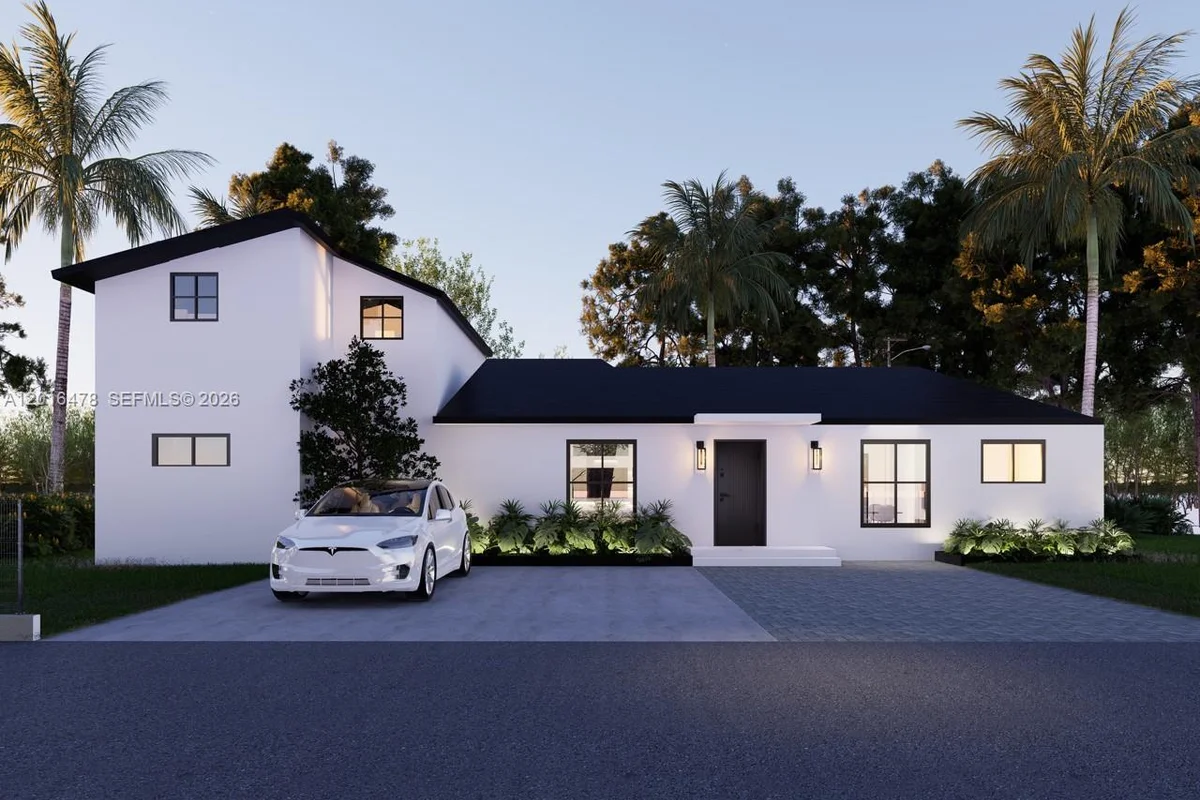 4746 NW 10th Ave, Miami: photo 1 of 40