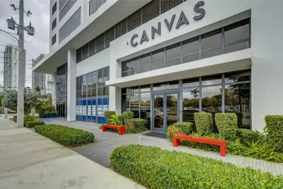 1600 NE 1st Ave #1918, Miami: photo 1 of 52