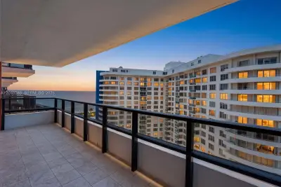 5225 Collins Ave #1519, Miami Beach: photo 1 of 27