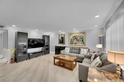 964 Normandy Trl #U, Delray Beach: photo 1 of 23