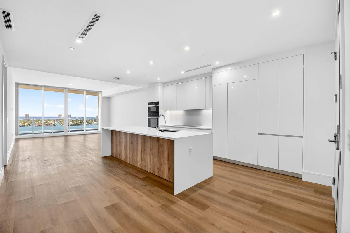 220 Lake Shore Dr #1808, West Palm Beach: photo 1 of 84