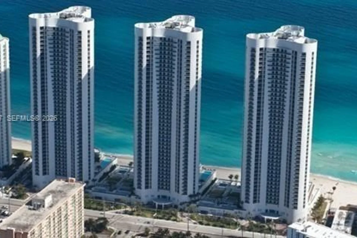 16001 Collins Ave #1002, Sunny Isles Beach: photo 1 of 26