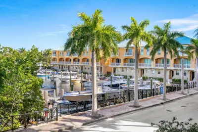 700 E Boynton Beach Blvd #202, Boynton Beach: photo 1 of 23