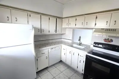 2800 NW 56th Ave #G406, Lauderhill: photo 1 of 10