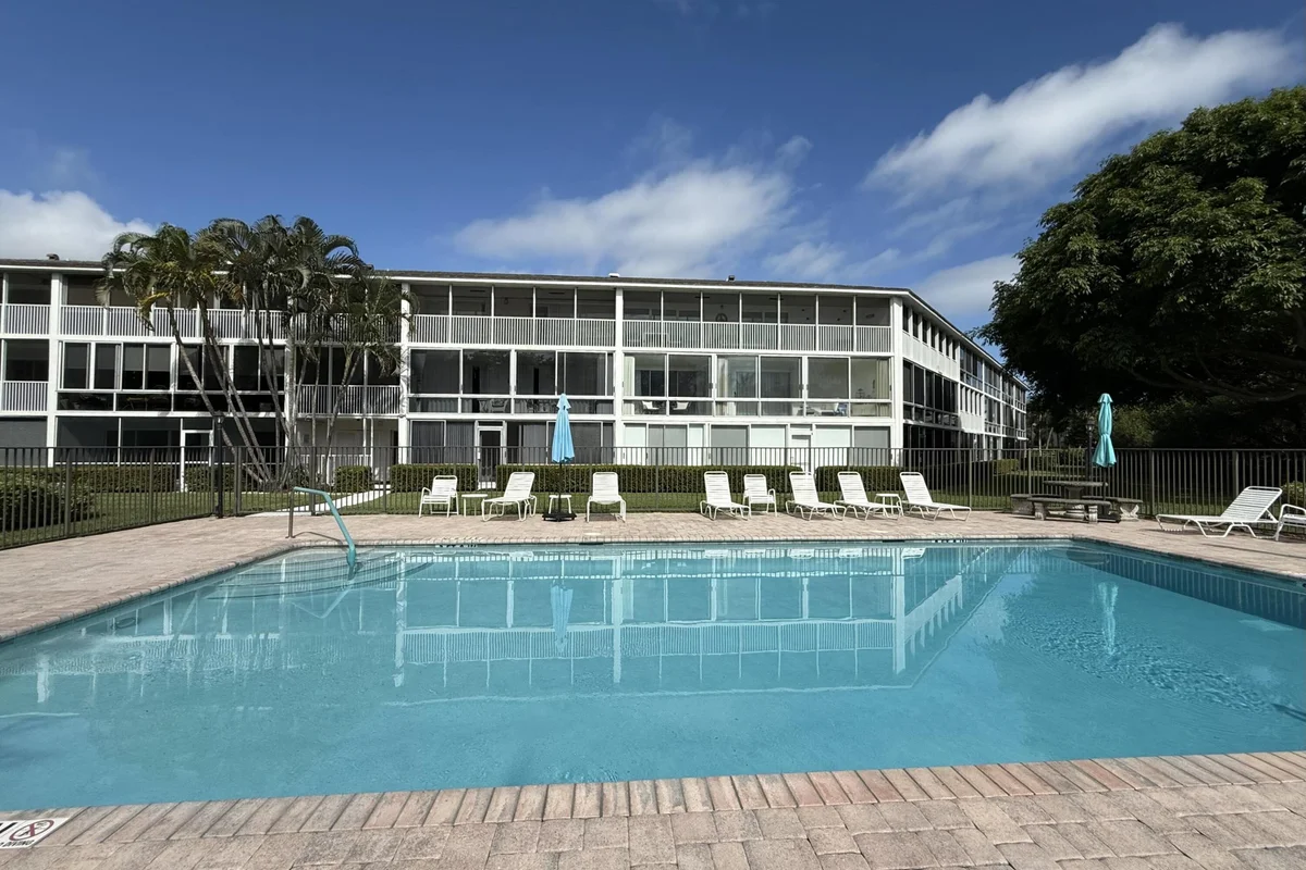 50 Celestial Way #305, Juno Beach: photo 1 of 22