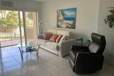 1985 S Ocean Dr #MZM, Hallandale Beach: photo 1 of 24