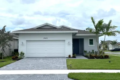 13419 Noble Dr, Delray Beach: photo 1 of 27