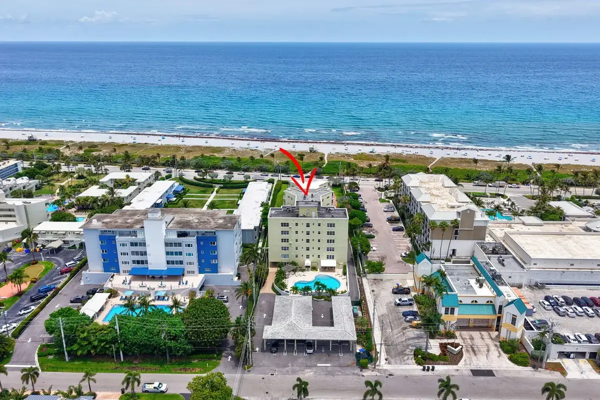 100 N Ocean Blvd #105, Delray Beach: photo 1 of 37