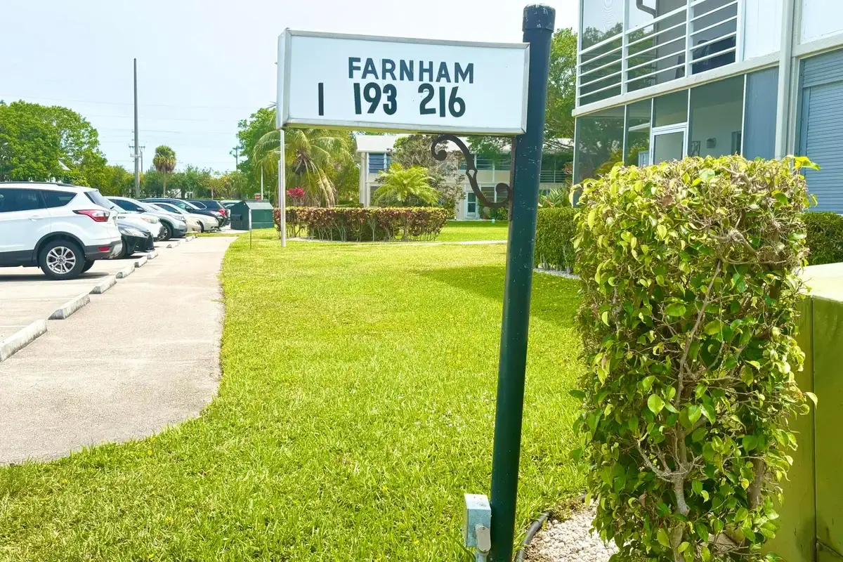 203 Farnham I, Deerfield Beach: photo 1 of 63