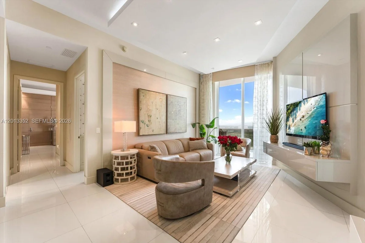 15811 Collins Ave #3605, Sunny Isles Beach: photo 1 of 33