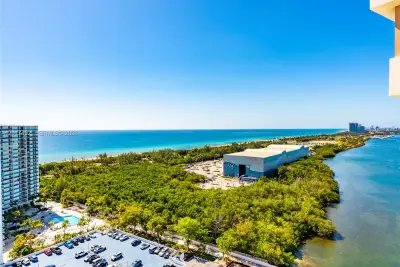 300 Bayview Dr #2115, Sunny Isles Beach: photo 1 of 22