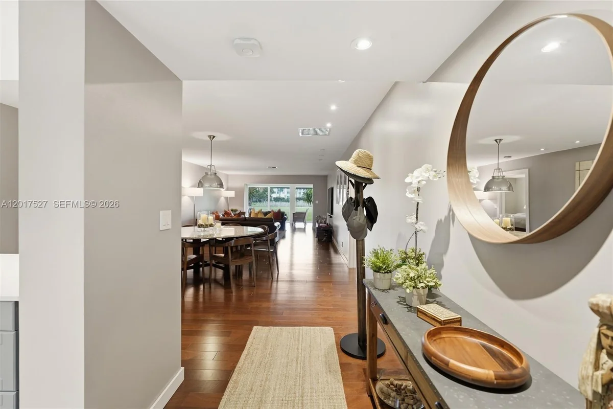 4002 S Cypress Ln #P-17, Pompano Beach: photo 1 of 47