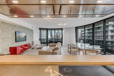 1000 Brickell Plz #3002, Miami: photo 1 of 57