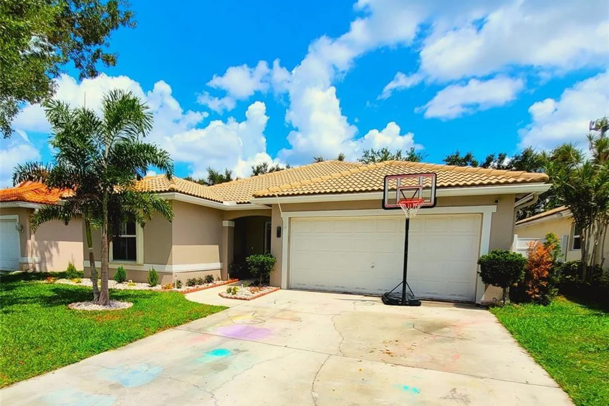 6416 Barton Creek Cir, Lake Worth: photo 1 of 33