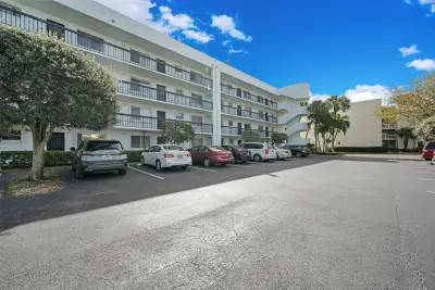 6698 10th Ave N #327, Lake Worth: photo 1 of 36