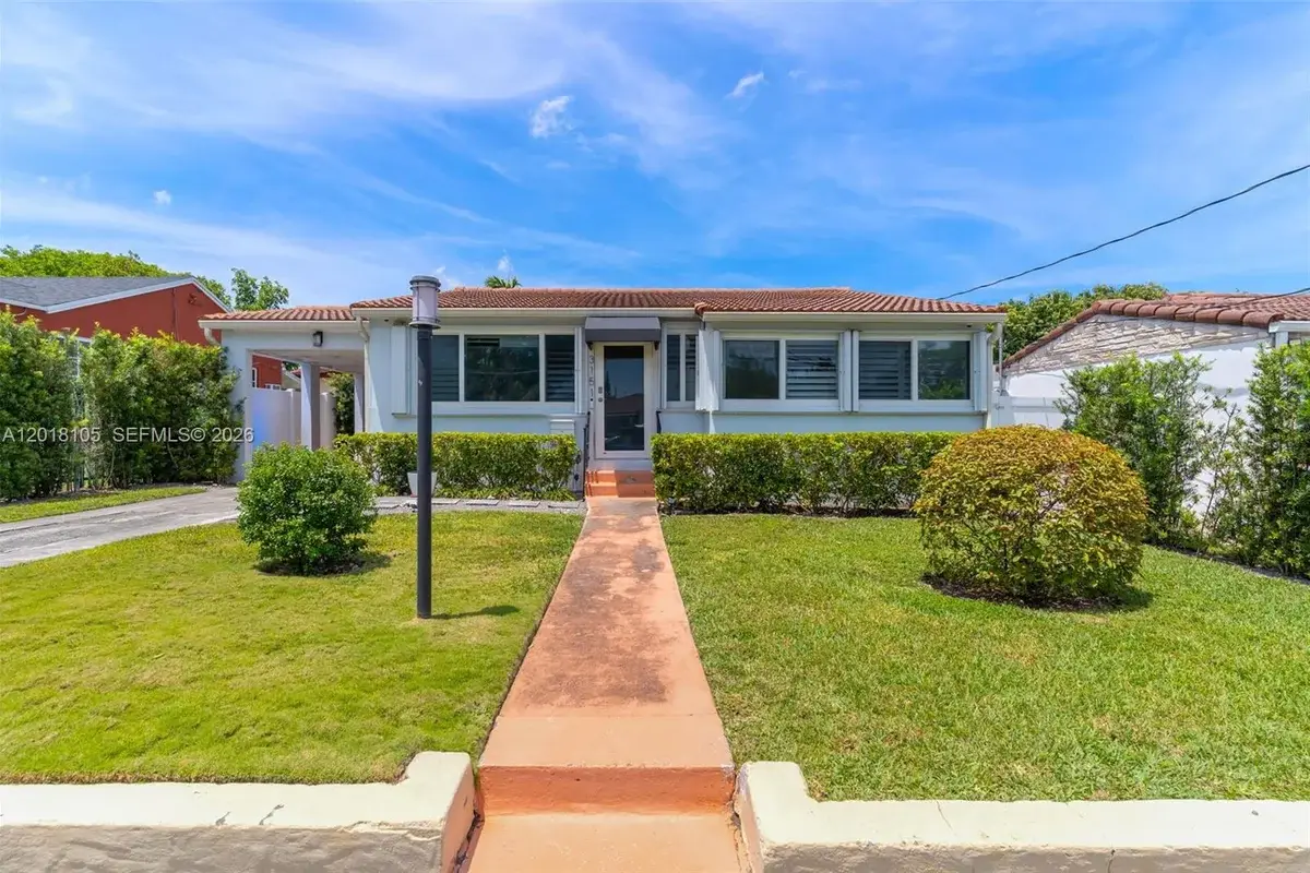 3151 NW Flagler Ter, Miami: photo 1 of 40