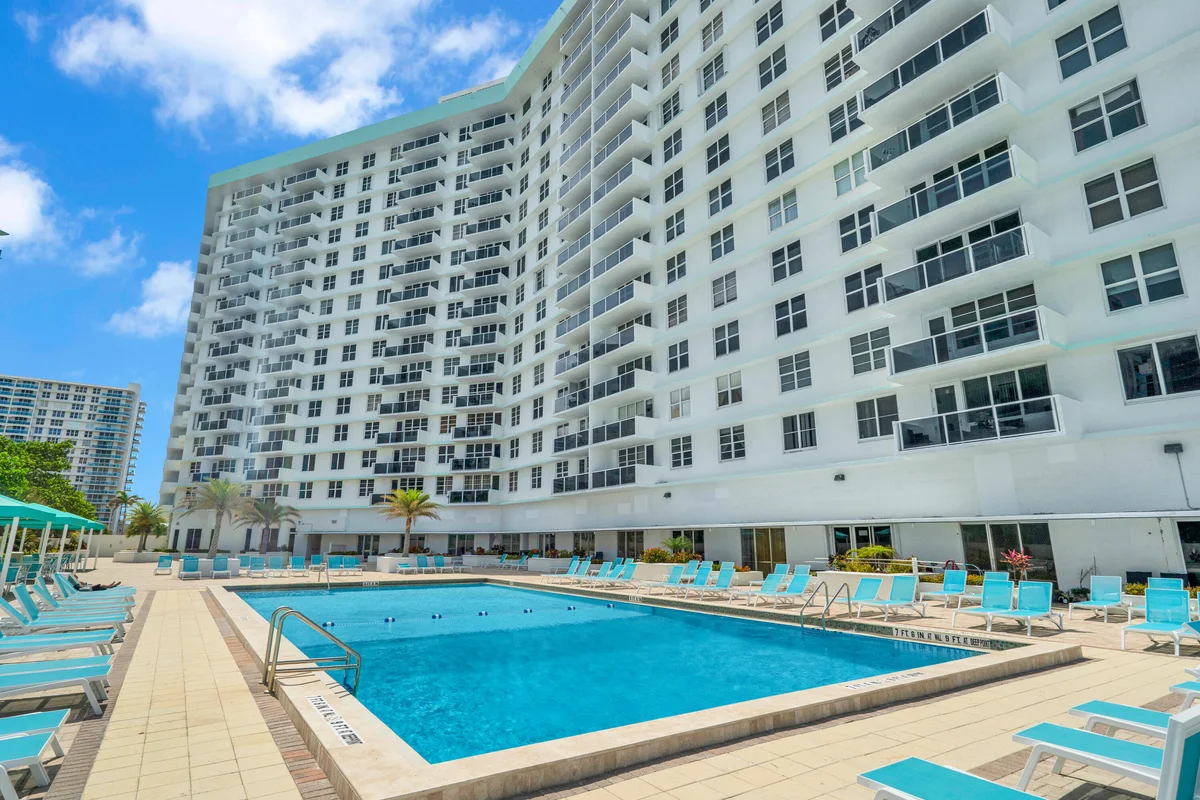 3725 S Ocean Dr #1215, Hollywood: photo 1 of 30