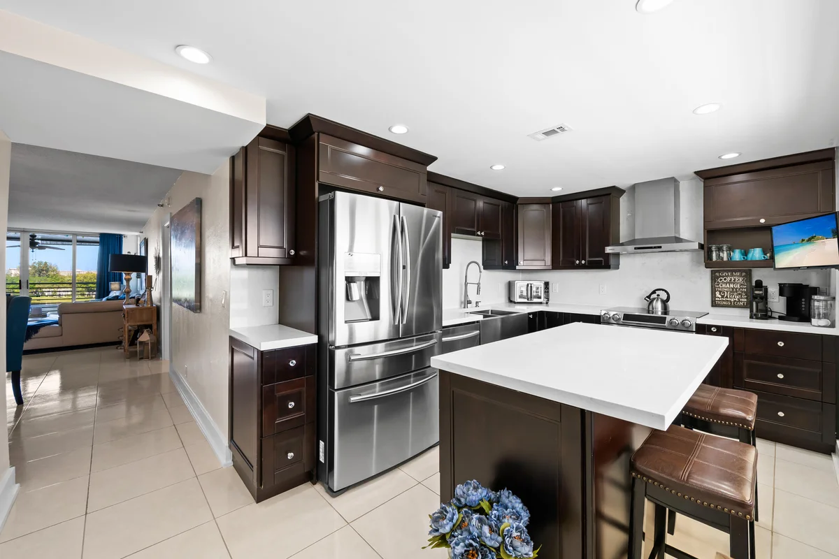 3095 N Course Dr #702, Pompano Beach: photo 1 of 64