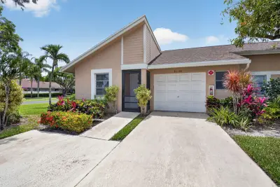 8130 Springtree Rd #A, Boca Raton: photo 1 of 71