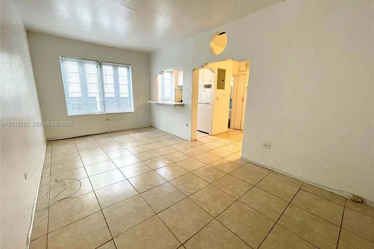901 Collins Ave #103, Miami Beach: photo 1 of 9