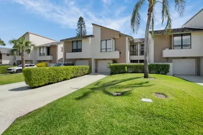 22922 Ironwedge Dr, Boca Raton: photo 1 of 55