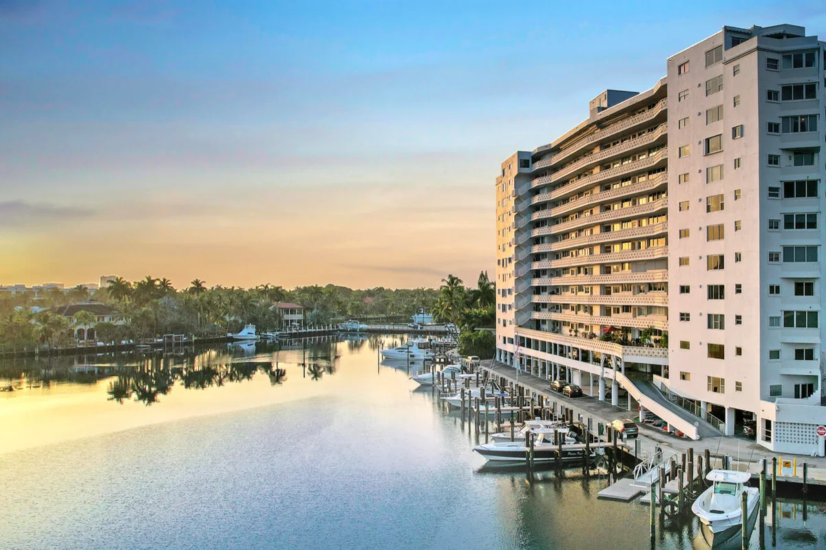333 Sunset Dr #404, Fort Lauderdale: photo 1 of 42