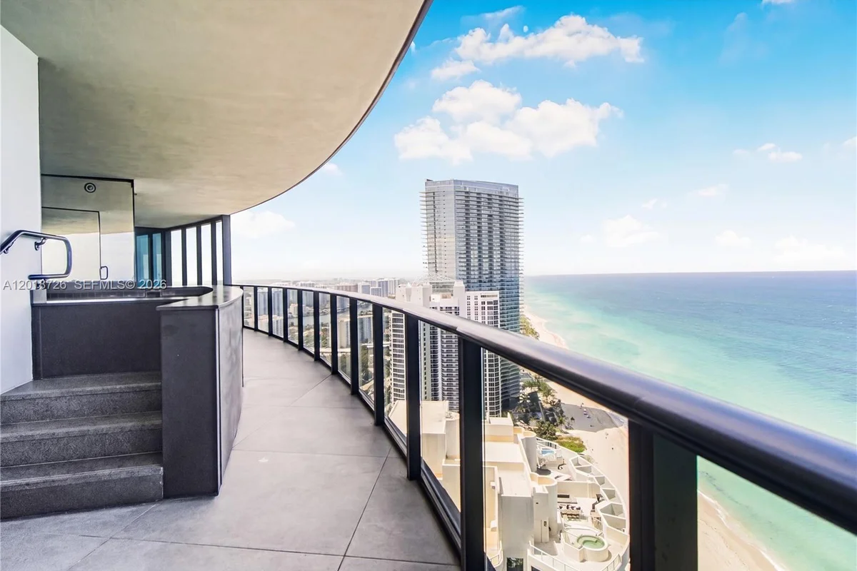 18555 Collins Ave #3705, Sunny Isles Beach: photo 1 of 40