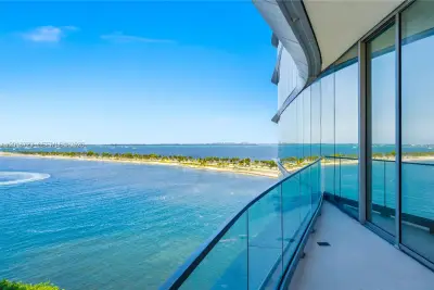 175 SE 25 Rd #804, Miami: photo 1 of 23