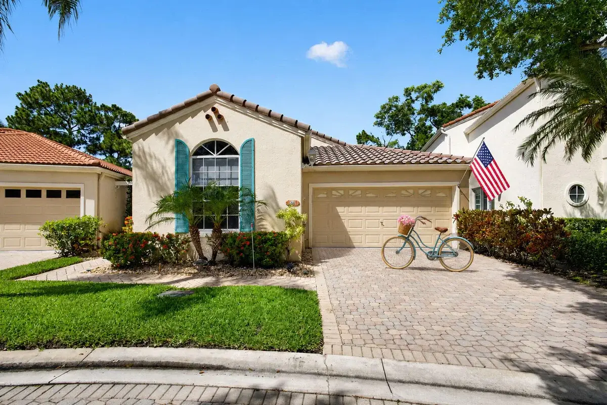 48 Via Del Corso, Palm Beach Gardens: photo 1 of 96