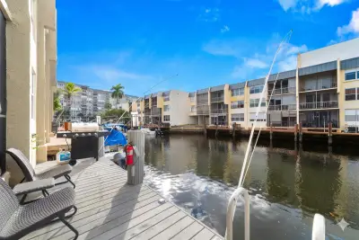 777 S Federal Hwy #D103, Pompano Beach: photo 1 of 11