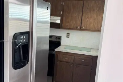 9041 Sunrise Lakes Blvd #303, Sunrise: photo 1 of 56