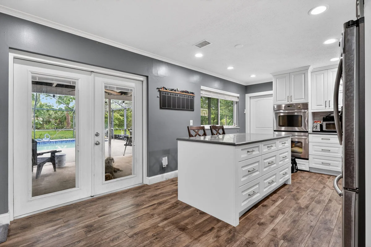 8669 Nashua Dr, Palm Beach Gardens: photo 1 of 71