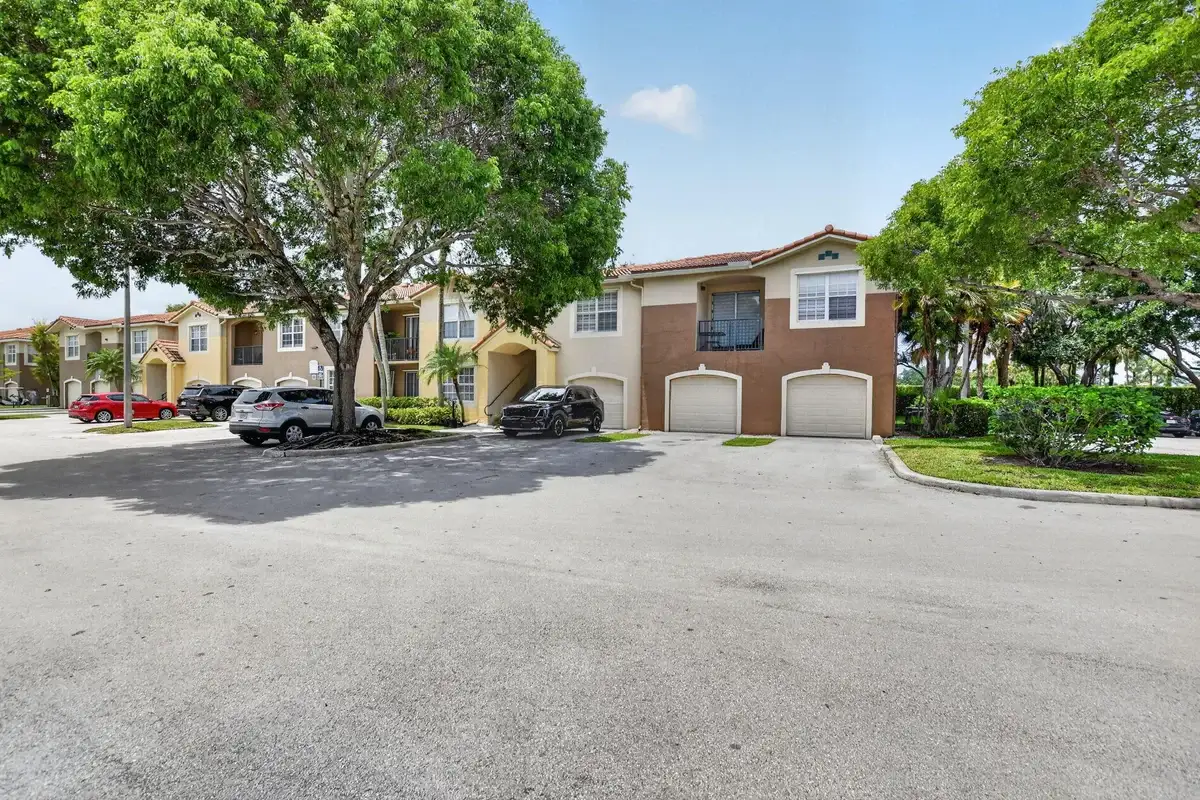 15085 Michelangelo Blvd #108, Delray Beach: photo 1 of 39