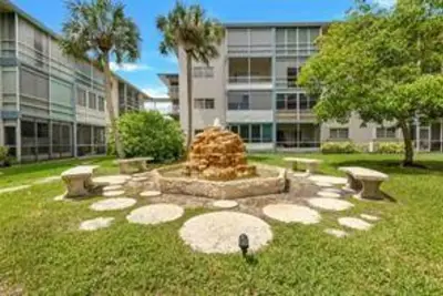 5800 Margate Blvd #411-4, Margate: photo 1 of 30