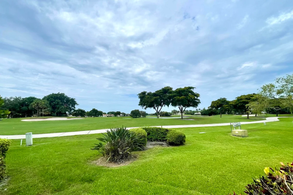 5662 Ainsley Ct, Boynton Beach: photo 1 of 31