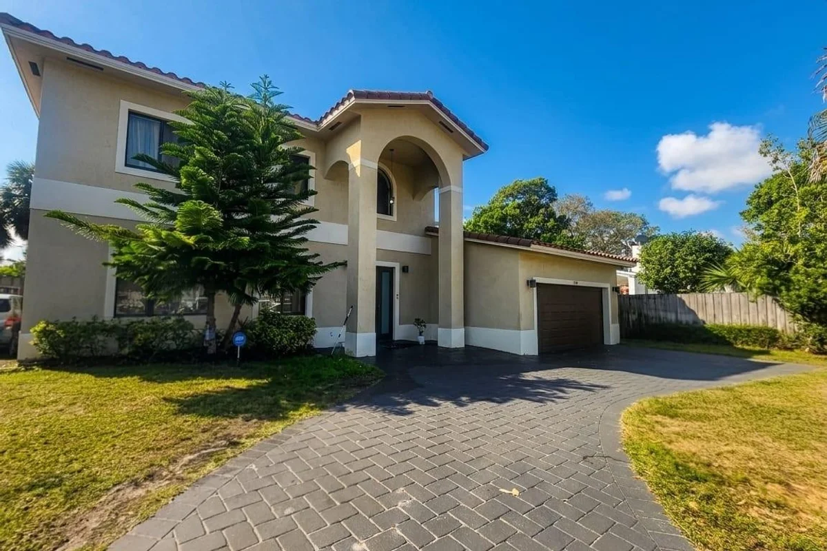 1514 Davie Blvd, Fort Lauderdale: photo 1 of 23