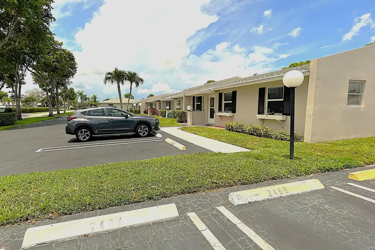 2431 Del Aire Blvd #115-d, Delray Beach: photo 1 of 22