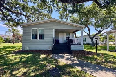 2555 Pga Blvd #149, Palm Beach Gardens: photo 1 of 17