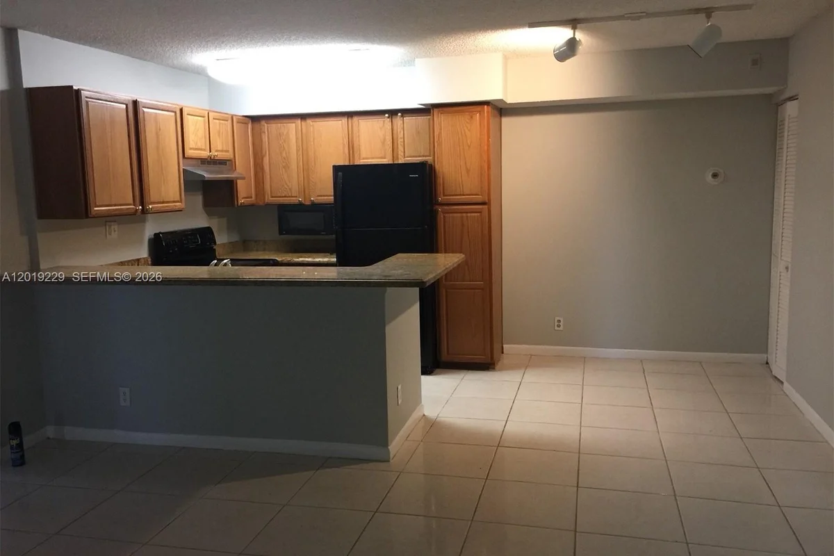 841 Lyons Rd #24201, Coconut Creek: photo 1 of 4
