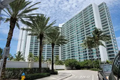 100 NE Bayview Dr #226, Sunny Isles Beach: photo 1 of 28