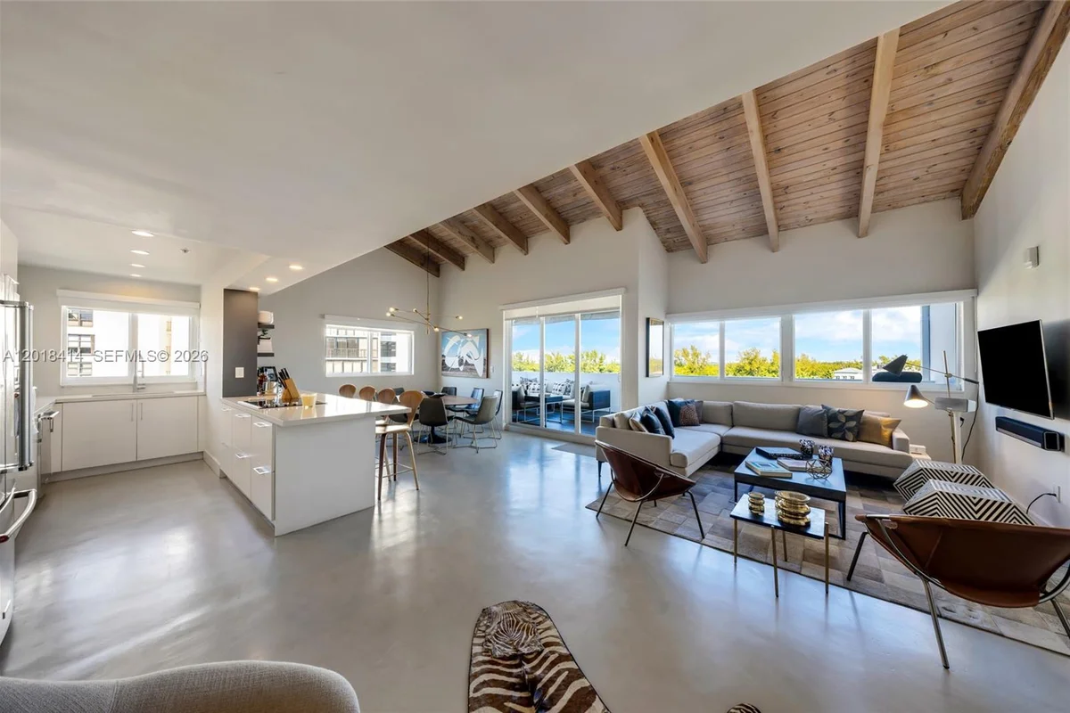 50 Ocean Lane Dr #PH603, Key Biscayne: photo 1 of 33