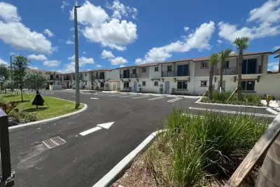 199 N Redland Rd #B5, Florida City: photo 1 of 15