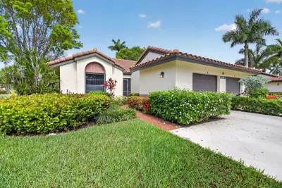 10039 Andrea Ln #A, Boynton Beach: photo 1 of 59