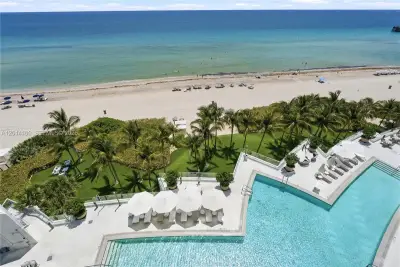 17001 Collins Ave #1006, Sunny Isles Beach: photo 1 of 51
