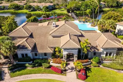 100 Portofino Dr #Valhalla, Palm Beach Gardens: photo 1 of 31