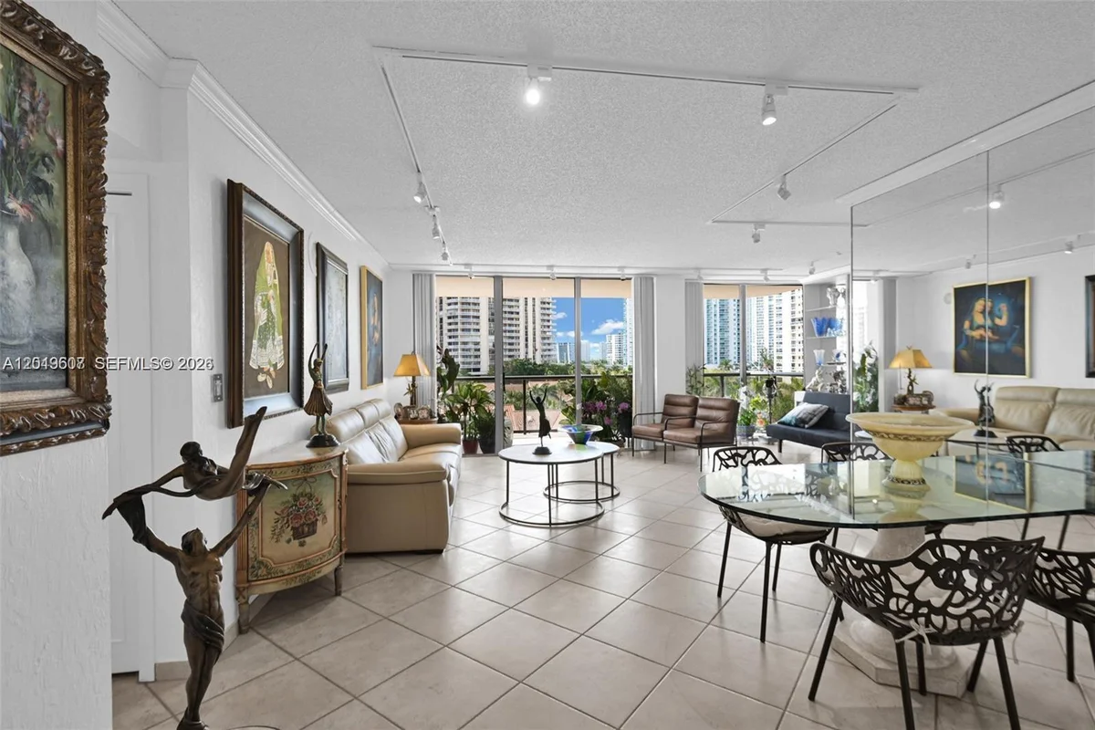 19667 Turnberry Way #6C, Aventura: photo 1 of 56
