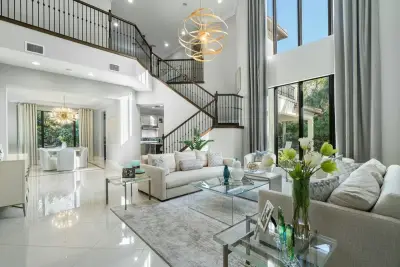 130 Gardenia Isles Dr, Palm Beach Gardens: photo 1 of 49