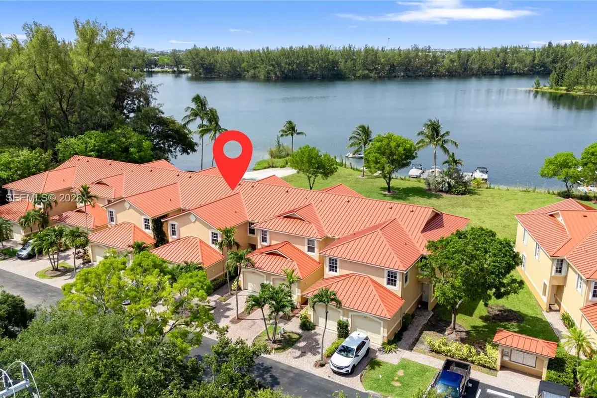 4065 Crystal Lake Dr, Deerfield Beach: photo 1 of 44
