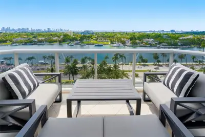4779 Collins Ave #1206, Miami Beach: photo 1 of 33